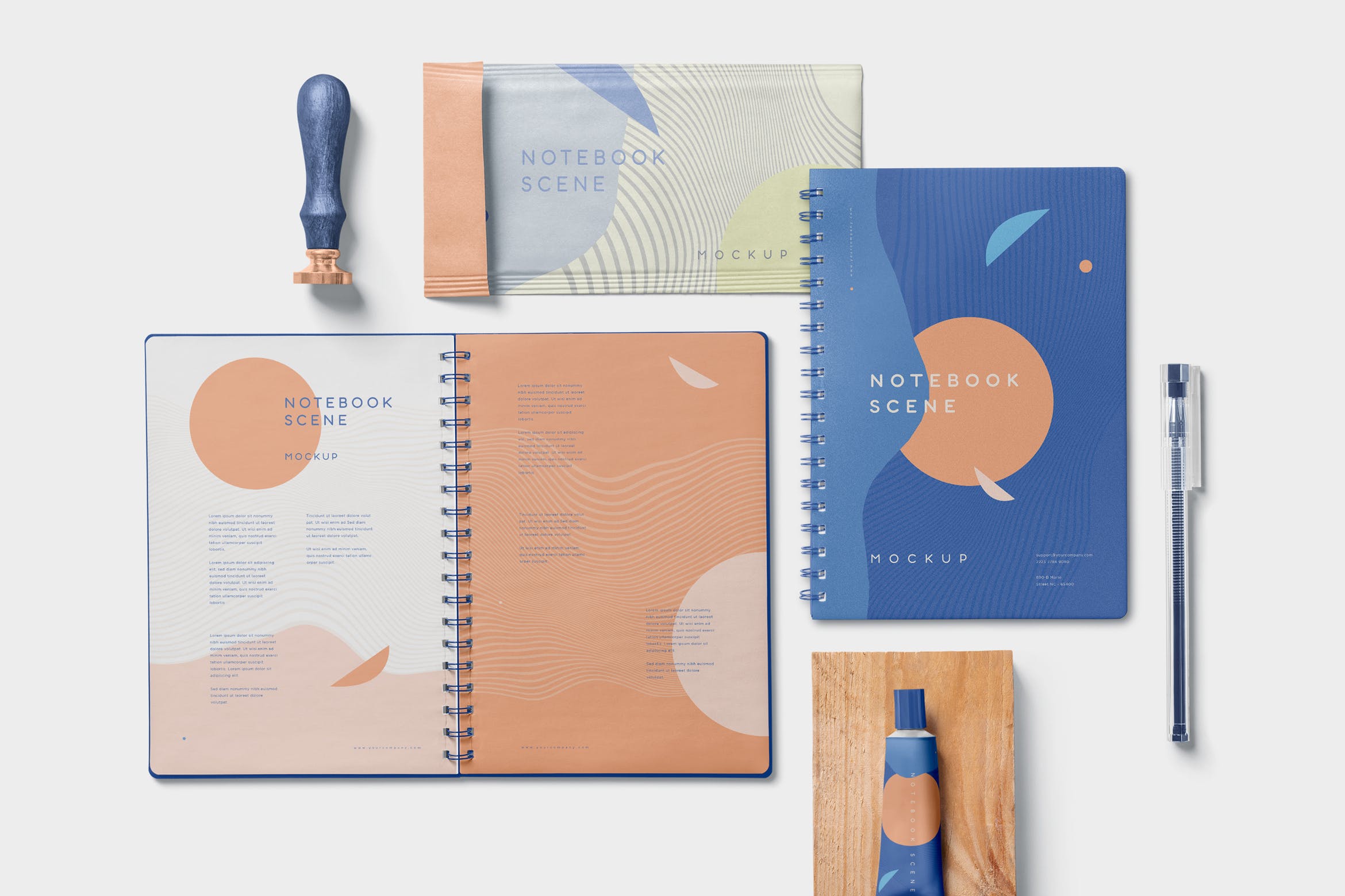 三种款式记事本外观设计预览样机模板 3 Notebook Mockups With Movable Elements插图