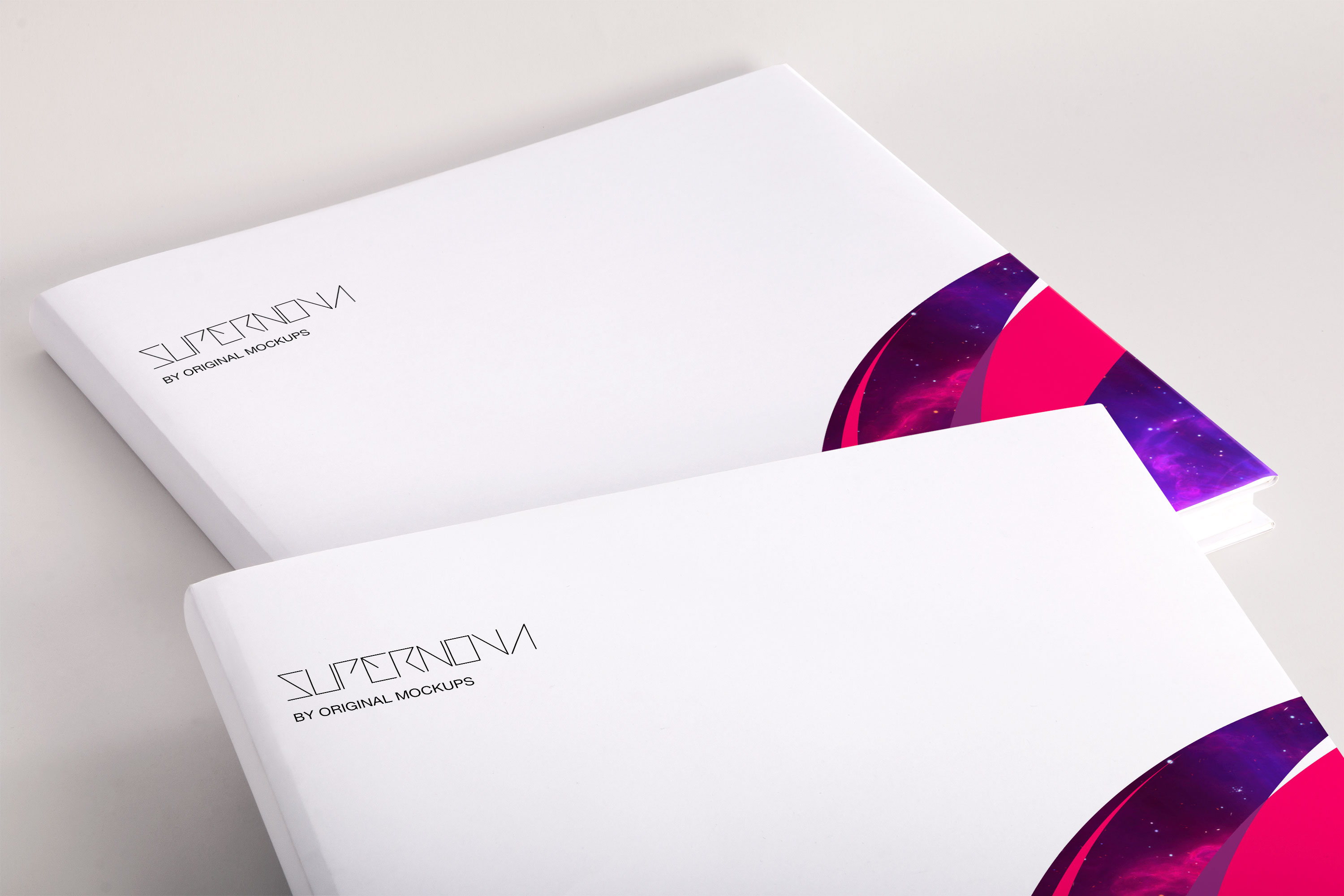 精装大方格图书封面设计PSD样机03 Hardcover Large Square Book PSD Mockup 03插图