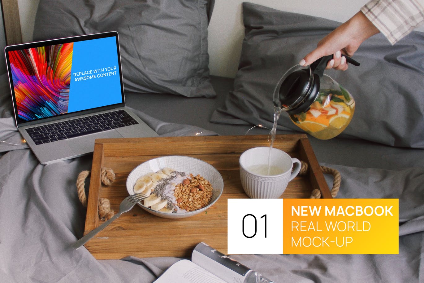 卧室睡床场景MacBook 13笔记本电脑素材库精选样机模板 New MacBook 13 at Home Real World Mock-up插图
