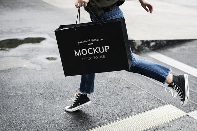 促销广告购物袋纸袋样机 Sale advertisement designs Mockup插图(1)