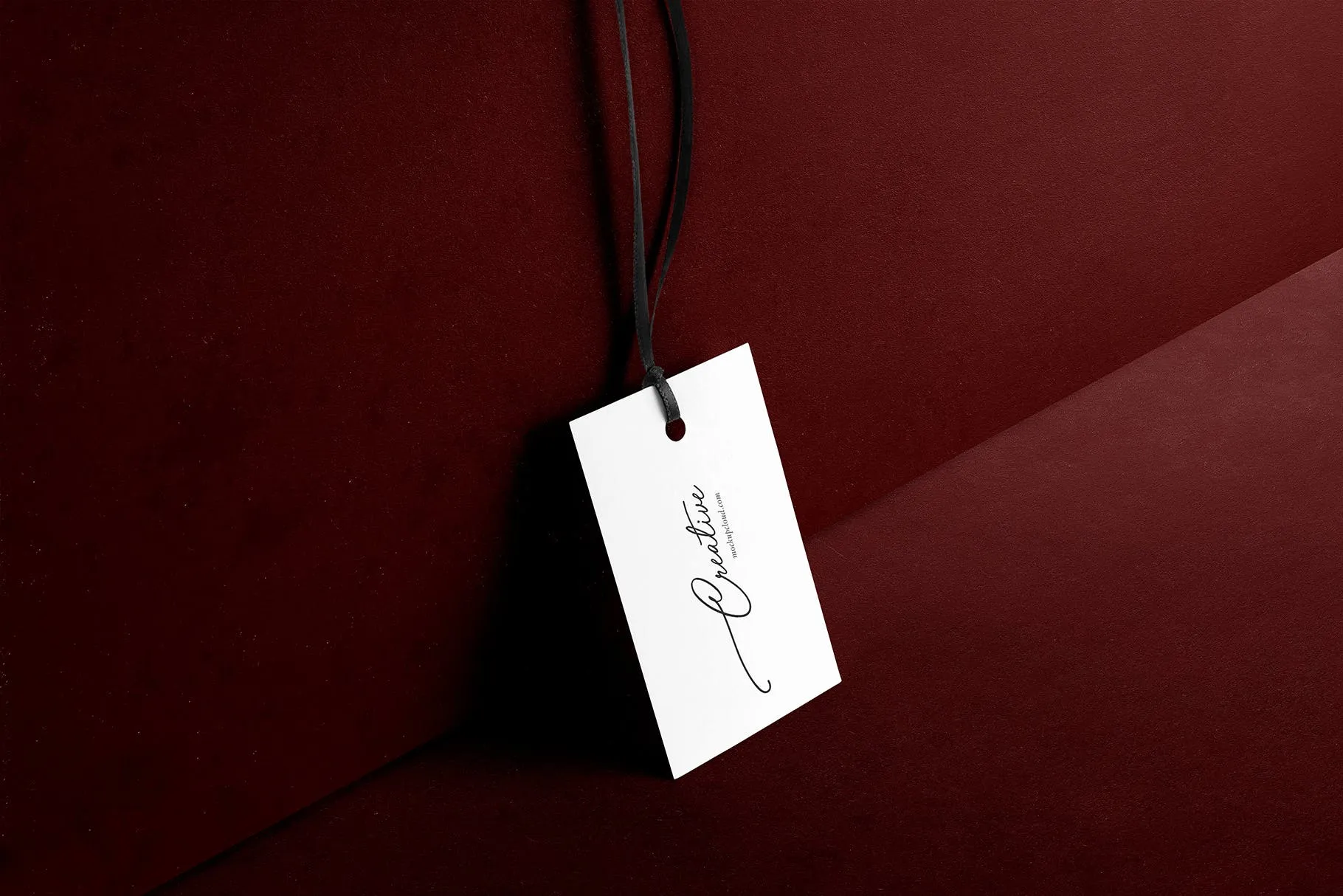 Styline系列时尚服饰品牌VI设计素材库精选套装v2 Styline – Fashion and Apparel Mockups vol 2插图(6)