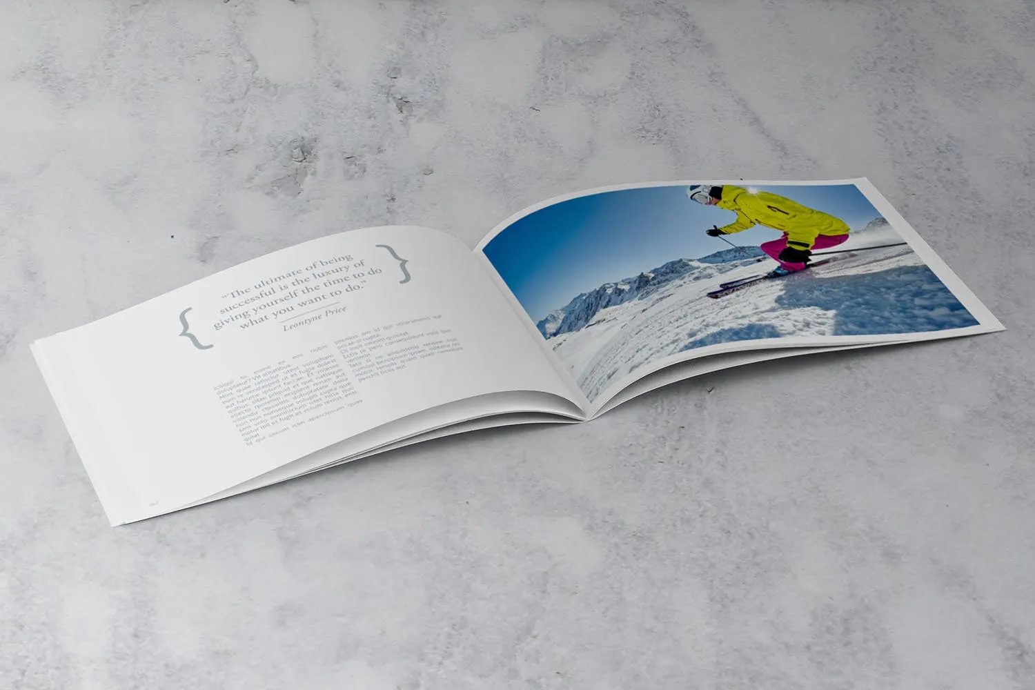 美国信纸规格宣传册内页版式设计45度角视图样机素材库精选 US Half Letter Brochure Mockup 45 Degree插图(2)