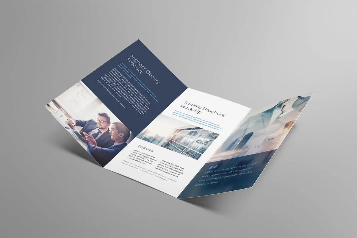 三折页小册子传单样机模板 Tri fold Brochure Mockup