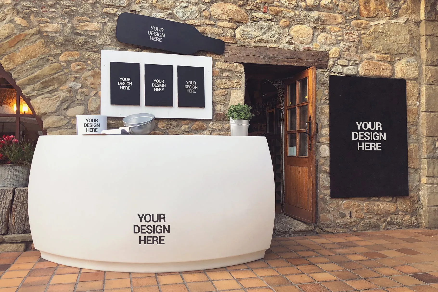 鸡尾酒餐厅场景品牌设计效果图样机模板 Cocktail Restaurant Mockup插图(3)