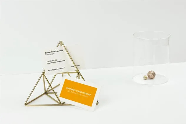 金属三脚架企业名片展示样机 Business Cards Gold Scene插图(6)