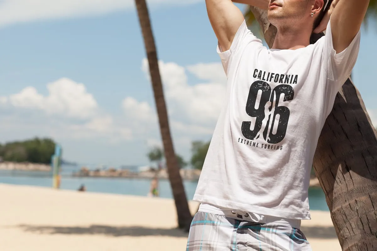 男士圆领印花图案T恤设计展示样机像素设计精选模板 Crew Neck T-shirt Mock-up Male Version