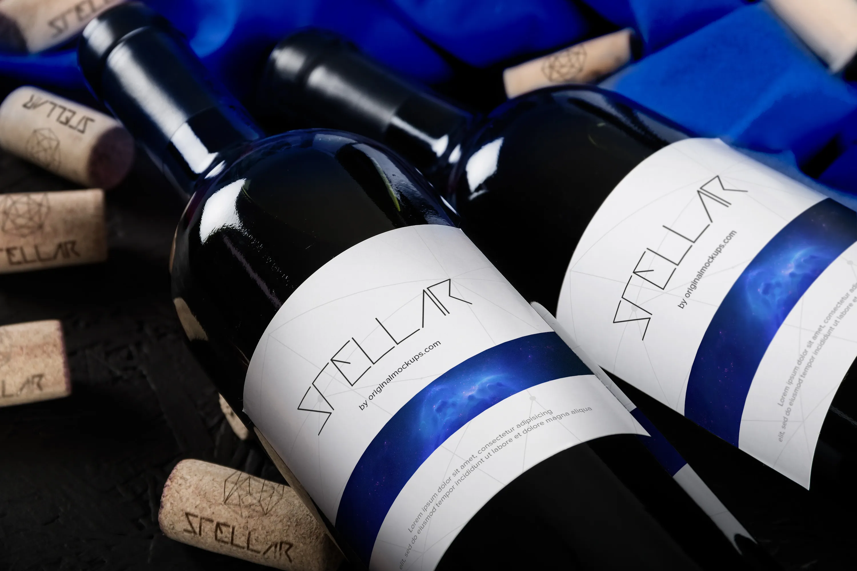 葡萄酒瓶外观标签设计样机01 Wine Bottle Mockup 01插图