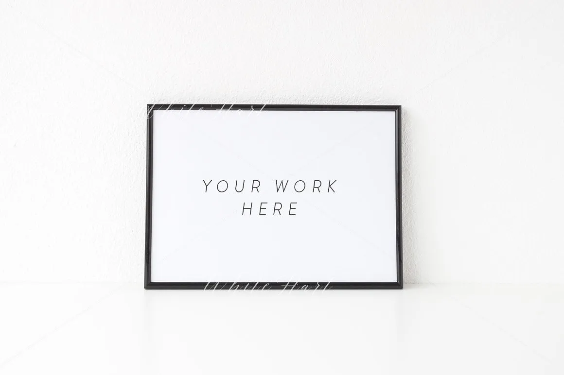 艺术画作横向黑色A4画框展示样机模型 Landscape black A4 frame mock up插图