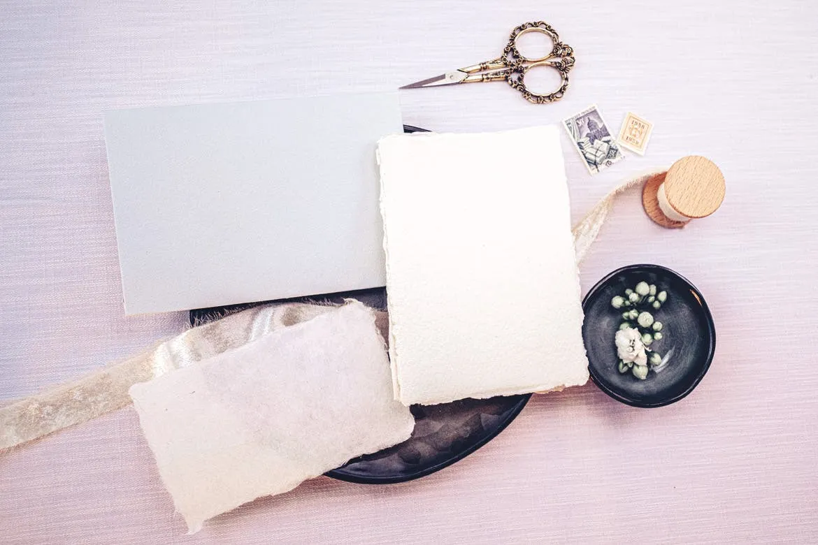 婚礼照片婚礼邀请函优雅风格设计样机素材库精选模板v04 Wedding Photo Mockup 04插图(1)