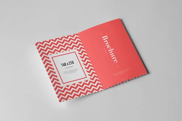 四折页A5规格画册传单样机模板 Four-Fold A5 Brochure Mock-up插图(2)