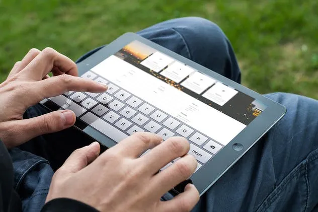 平板电脑ipad样机模板 Tablet Mockup插图(8)