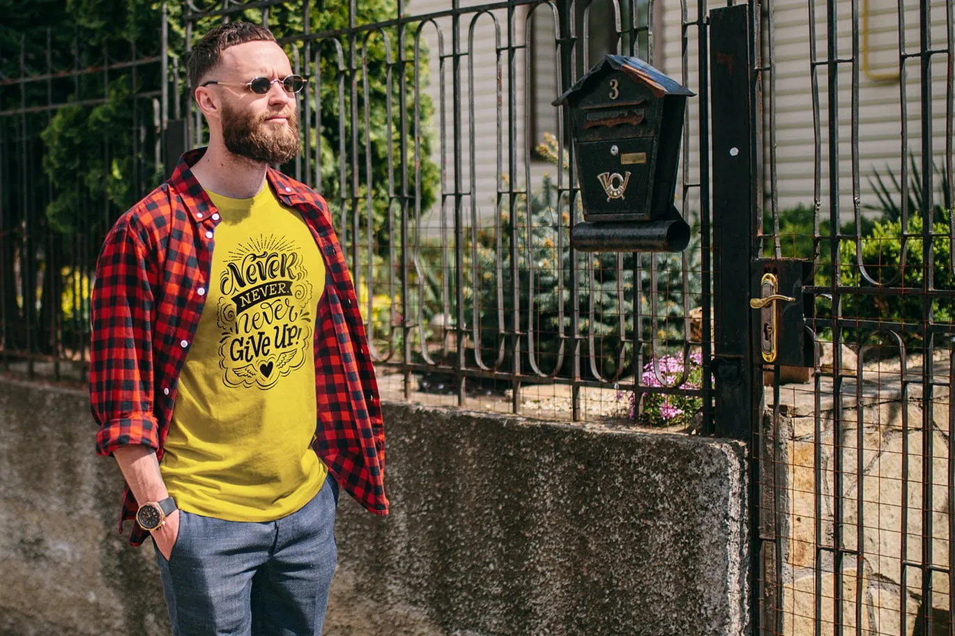 男士T恤服装设计模特上身效果图样机合集v05 T-Shirt Mockup Collection 05插图(4)