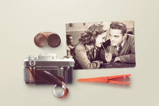 复古残旧相框样机 Vintage Photo Mockups插图(5)