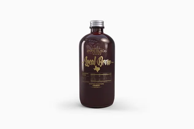 琥珀色冷酿咖啡玻璃瓶饮料瓶样机 Cold Brew Coffee Amber Glass Bottle Mockup插图(5)