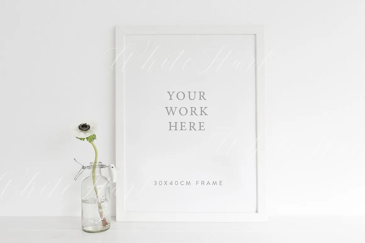 简约 30#215;40白色画框模型  30#215;40 white frame mock up