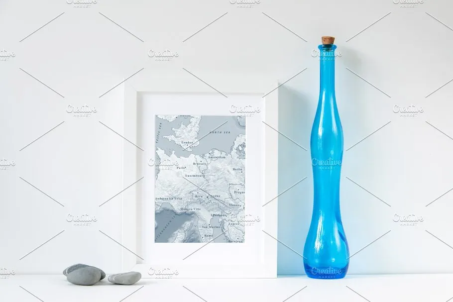 白色相框样机模板 Coastal frame mockup插图(1)