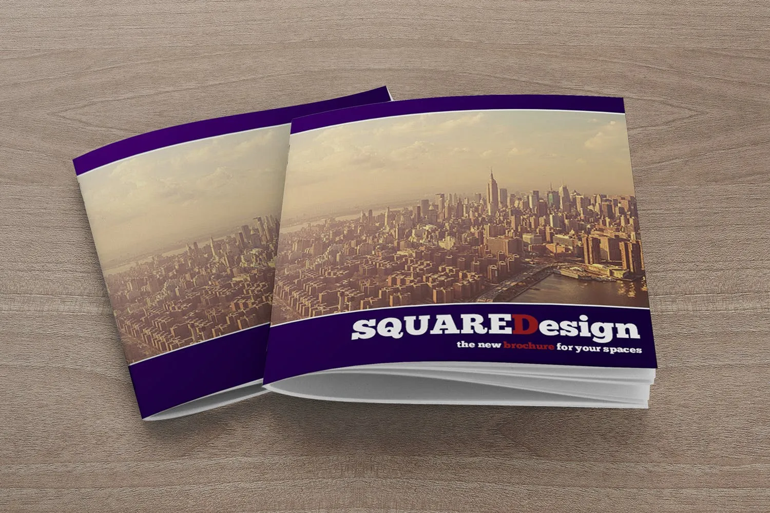 方形画册产品手册叠放效果图样机素材库精选 2 Square Covers Brochure Mockup插图(2)
