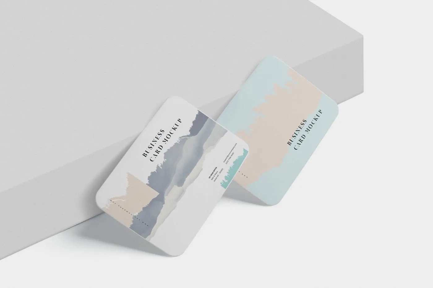 圆角名片设计桌面摆放效果图样机模板 Business Card Mockup Round Corners插图(3)