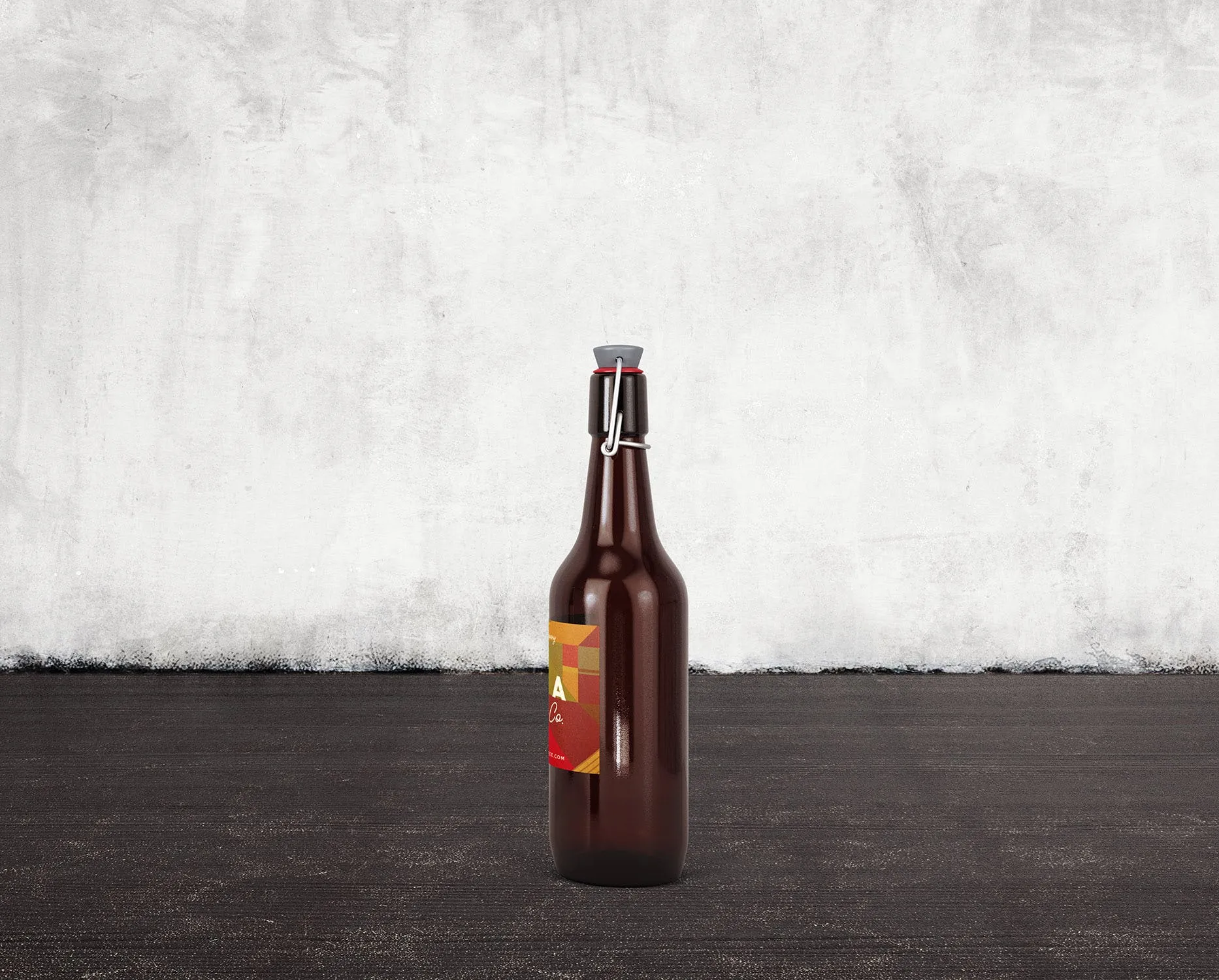 6个啤酒/咖啡/牛奶瓶外观设计素材库精选v2 6 Beer Coffee Milk Bottles Mockups 2插图(6)